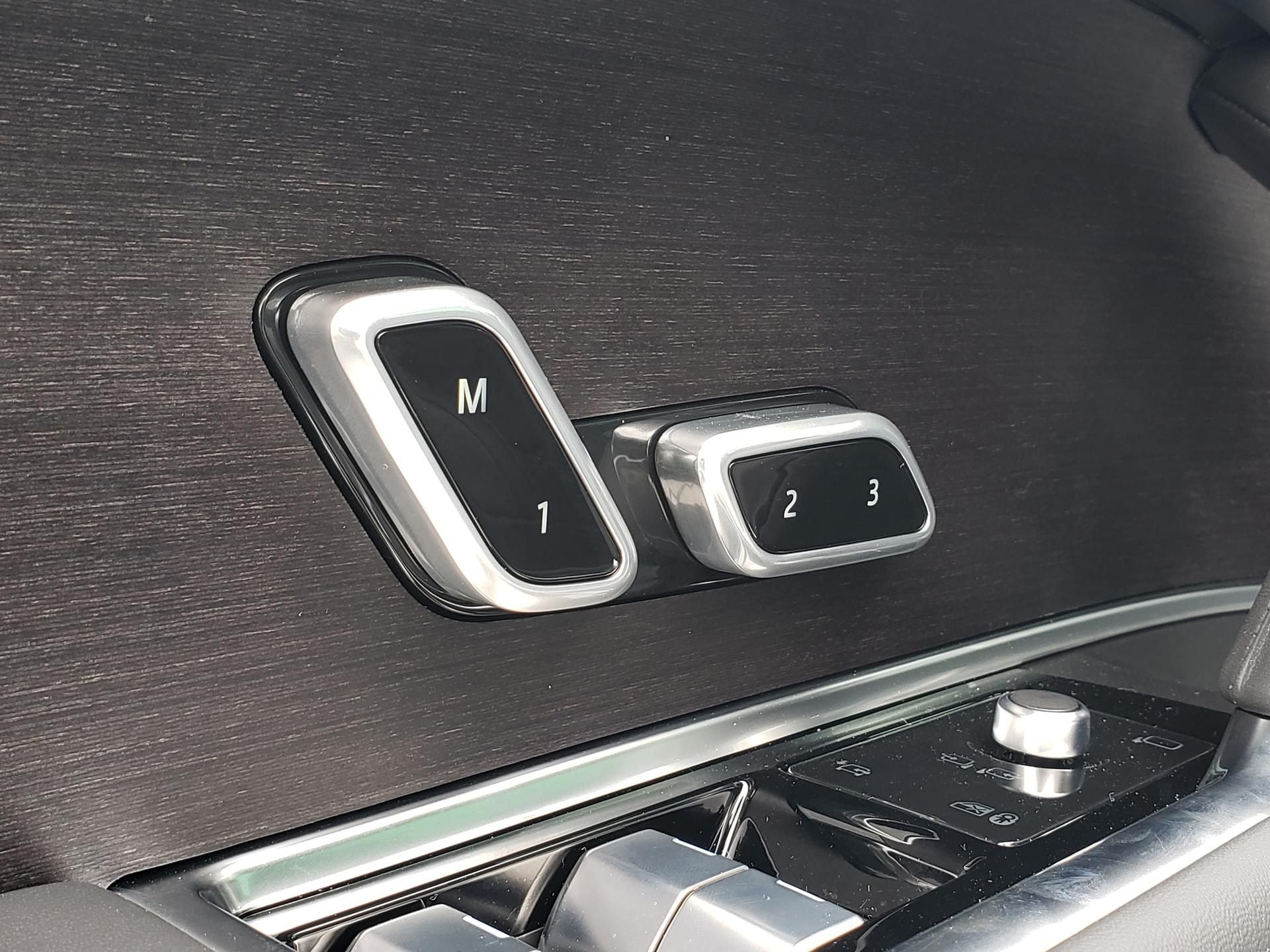 2026 Land Rover Range Rover SE - Photo 19
