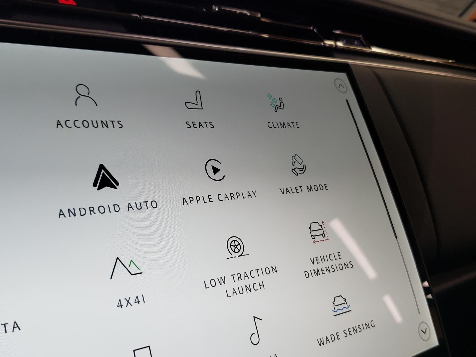 2026 Land Rover Range Rover SE - Photo 22