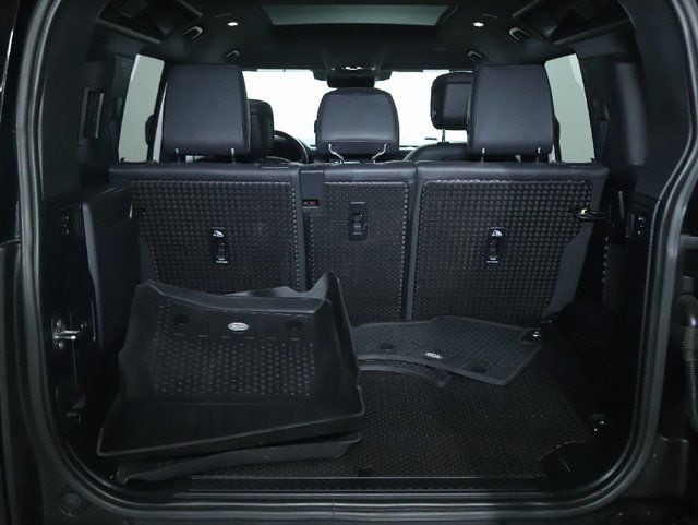 2022 Land Rover Defender X-Dynamic HSE - Photo 35