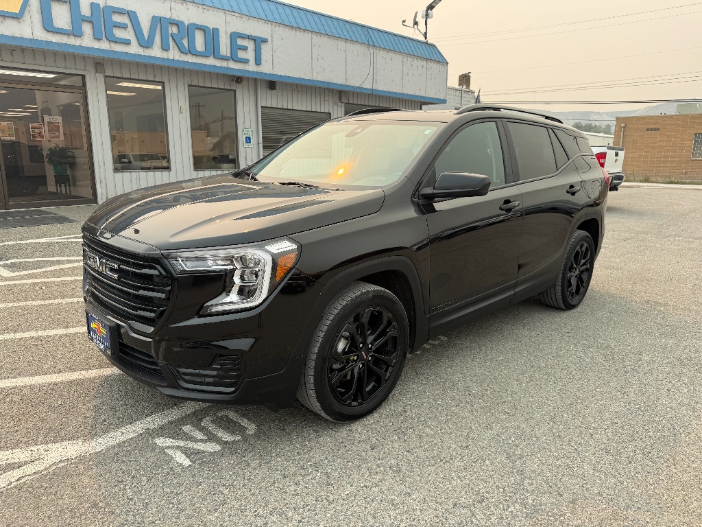 2022 GMC Terrain SLE