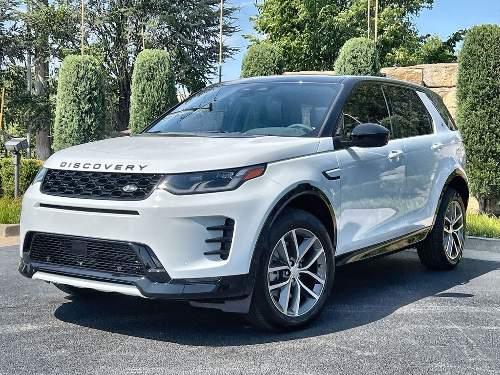  Land Rover Discovery Sport Landmark