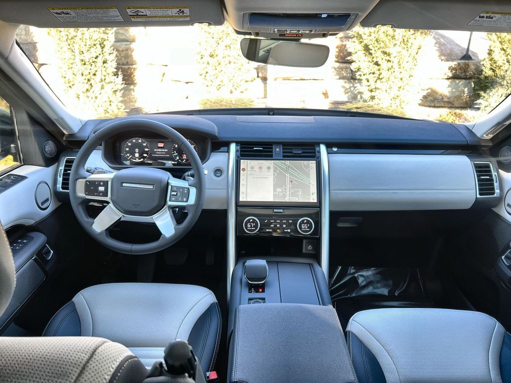 2025 Land Rover Discovery S - Photo 12
