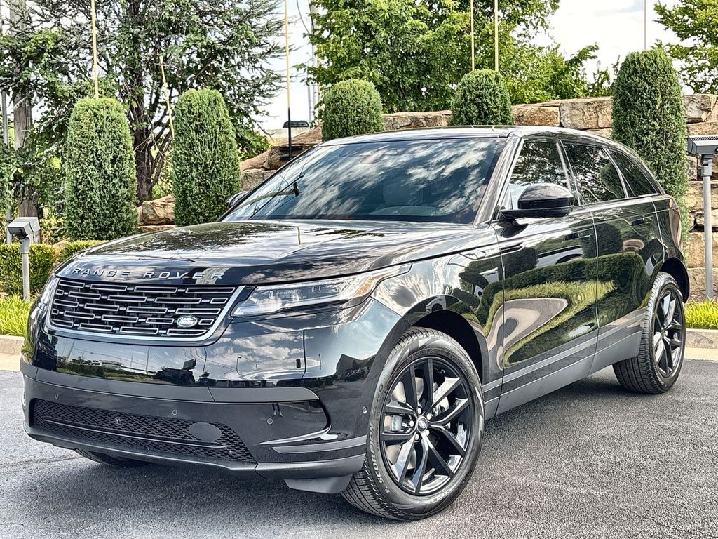 2026 Land Rover Range Rover Velar