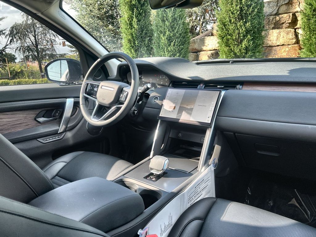 2025 Land Rover Discovery Sport S - Photo 14