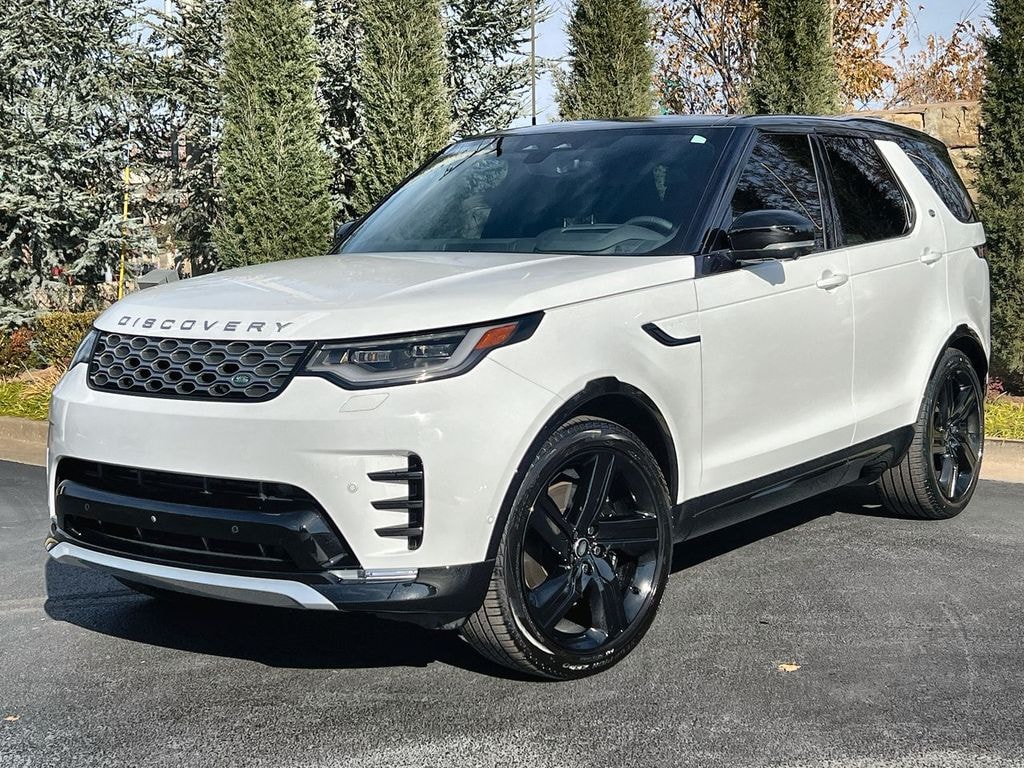 Certified 2024 Land Rover Discovery Metropolitan Edition SUV