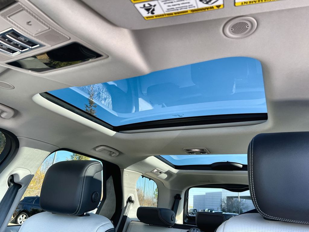 2025 Land Rover Discovery S - Photo 19