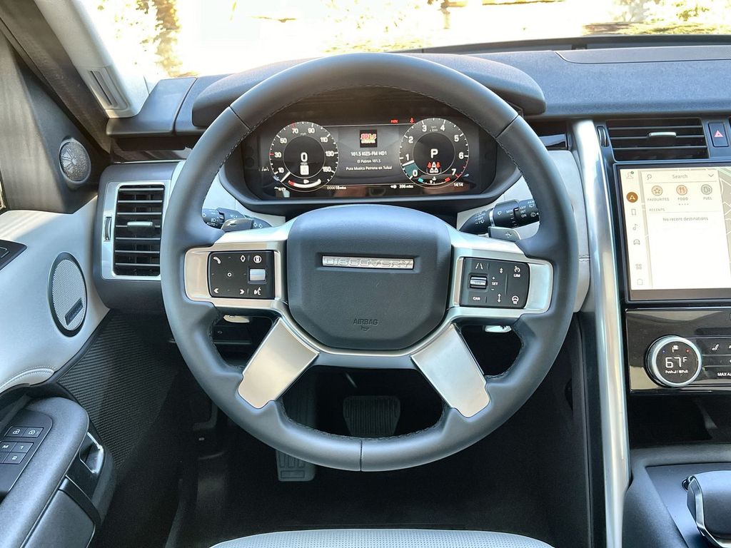 2025 Land Rover Discovery S - Photo 22