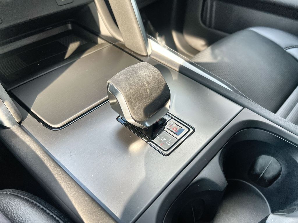 2025 Land Rover Discovery Sport S - Photo 27