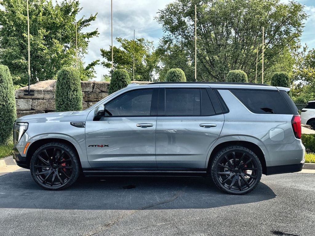 Used 2025 GMC Yukon AT4 Ultimate SUV
