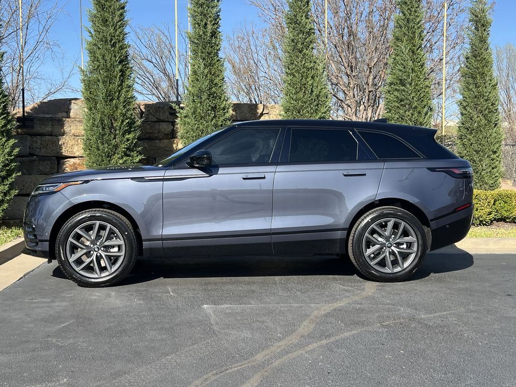 New 2026 Land Rover Range Rover Velar Dynamic SE