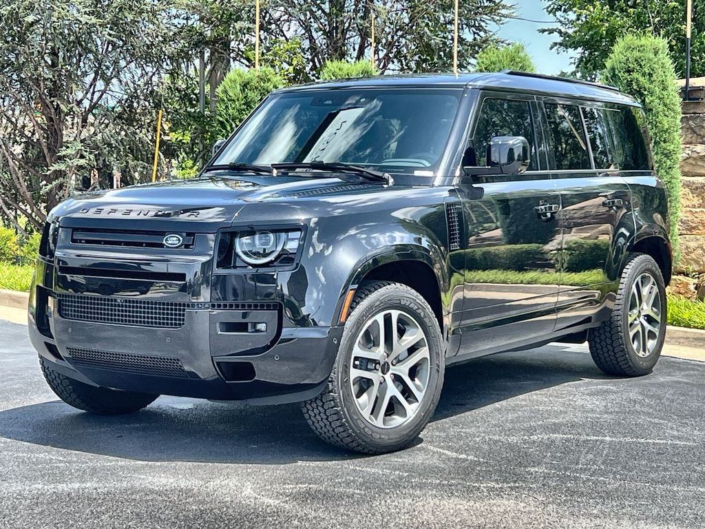 Used 2026 Land Rover Defender 110 X-Dynamic SE SUV