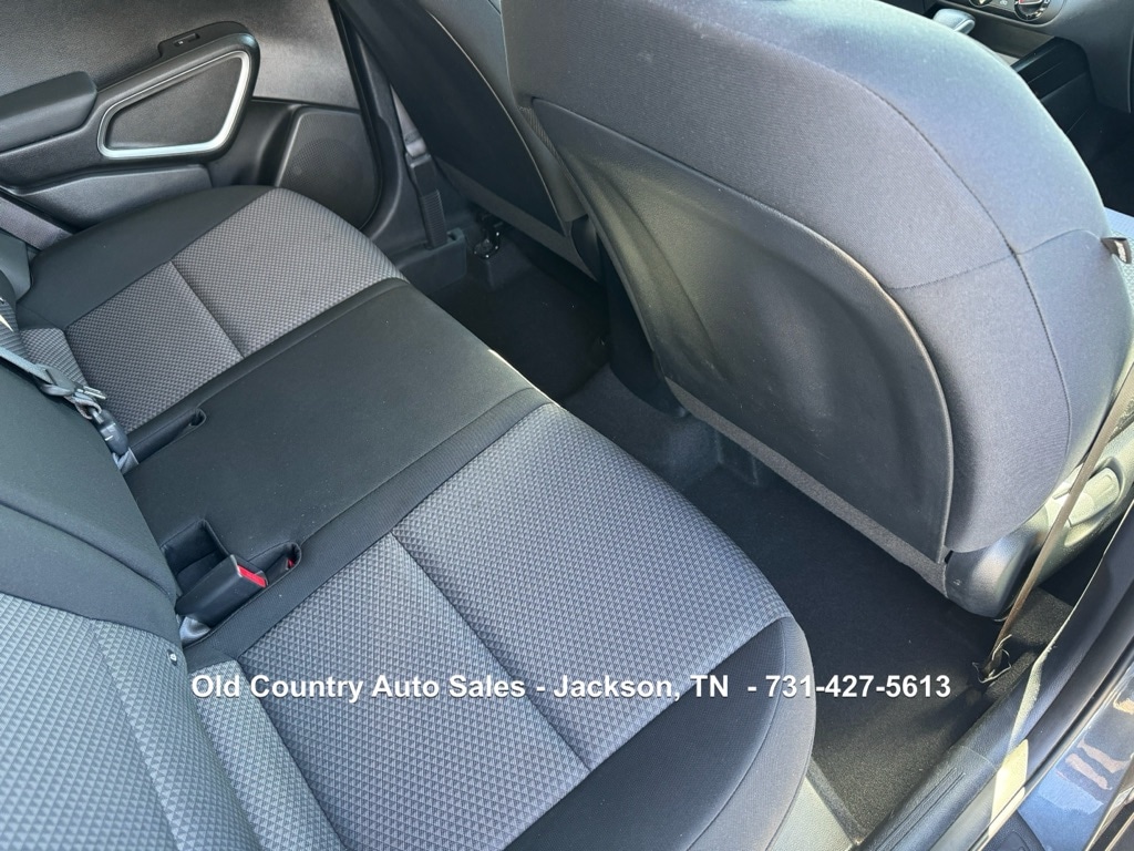 2021 Kia Soul LX - Photo 12