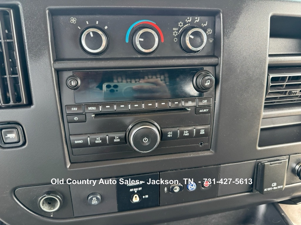 2020 GMC Savana Cargo Work Van - Photo 26