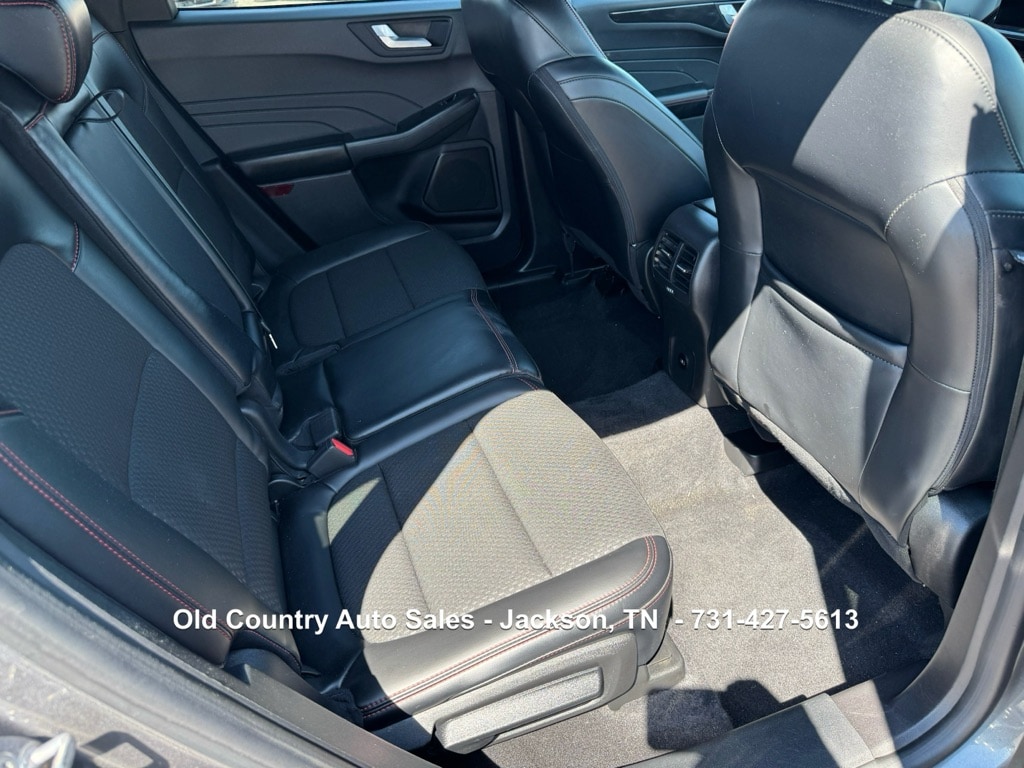 2023 Ford Escape ST-Line - Photo 19