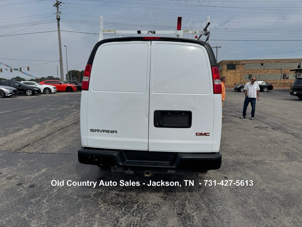 2020 GMC Savana Cargo Work Van - Photo 6