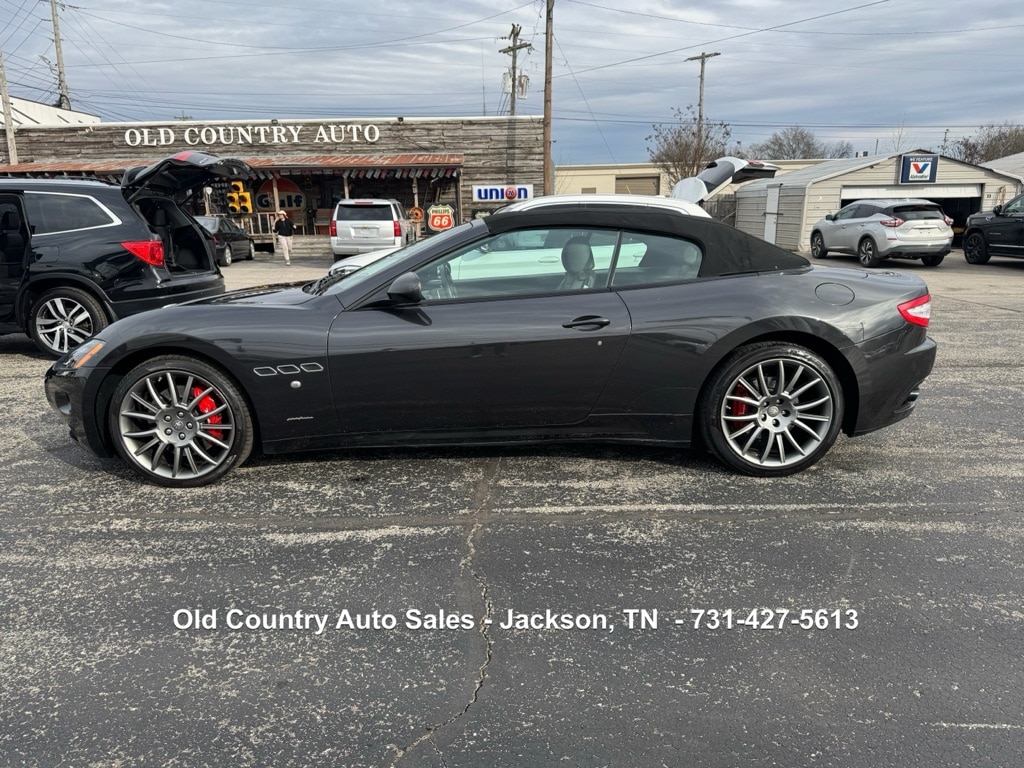 2014 Maserati GranTurismo Base