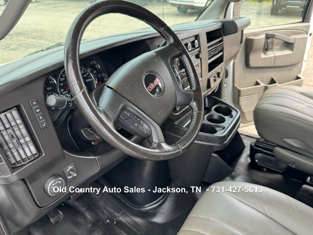 2020 GMC Savana Cargo Work Van - Photo 22