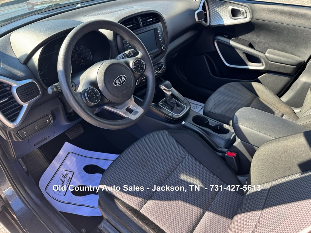 2021 Kia Soul LX - Photo 21