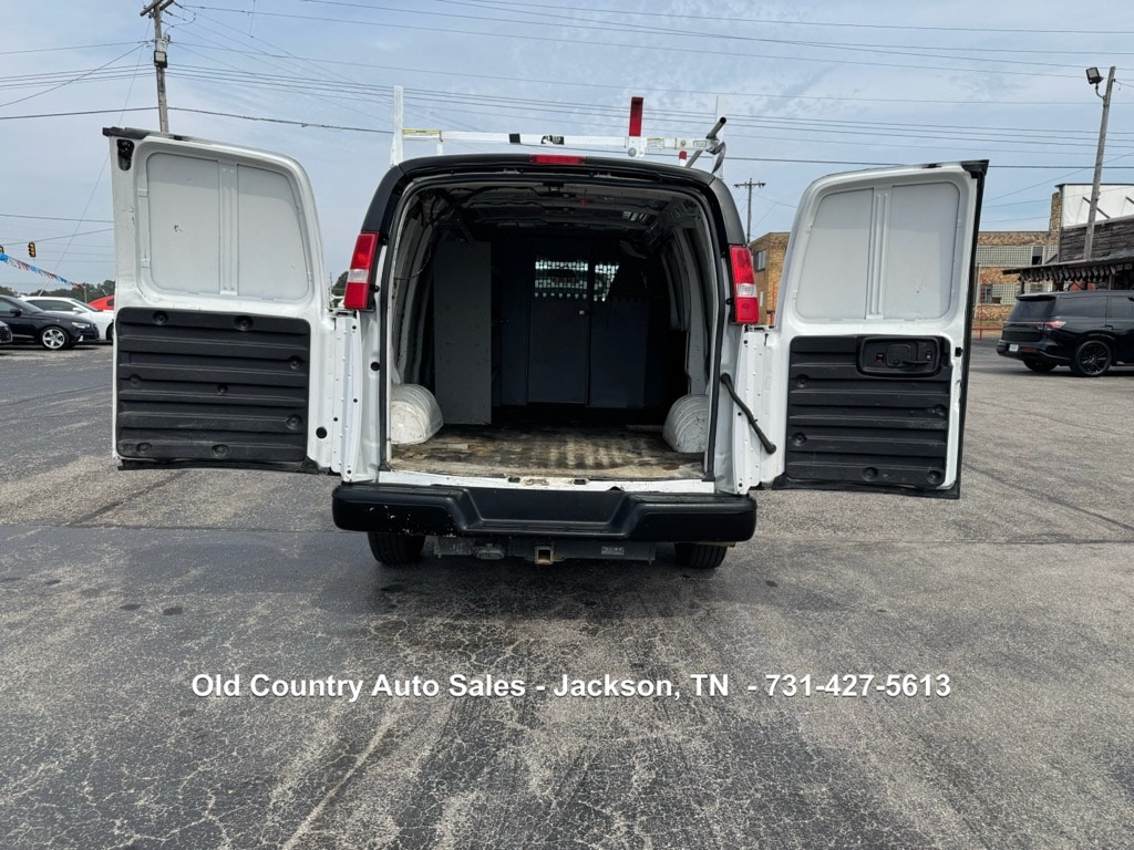 2020 GMC Savana Cargo Work Van - Photo 11