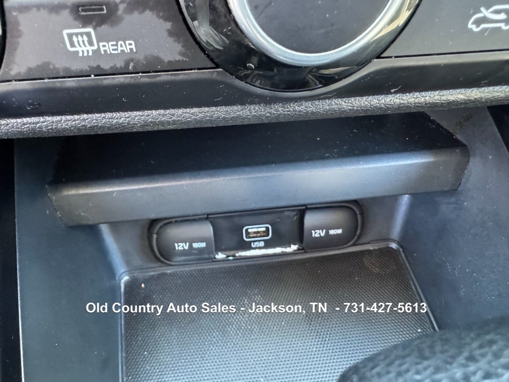 2021 Kia Soul LX - Photo 27