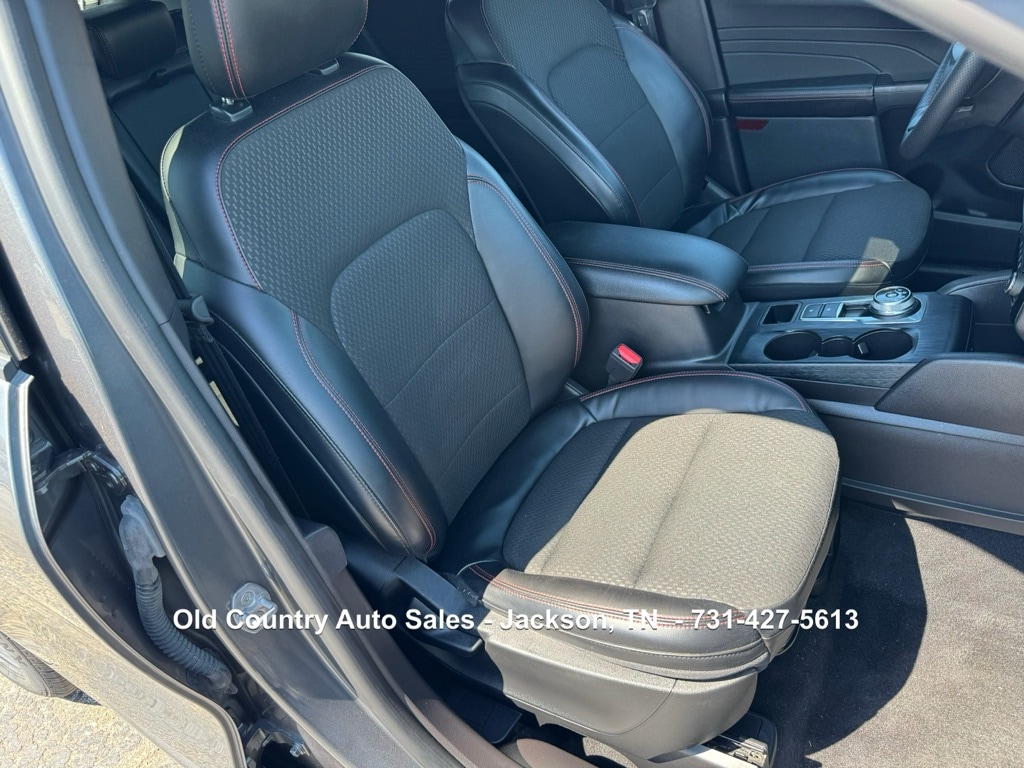 2023 Ford Escape ST-Line - Photo 23