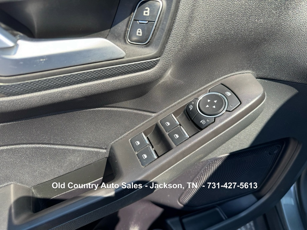 2023 Ford Escape ST-Line - Photo 27