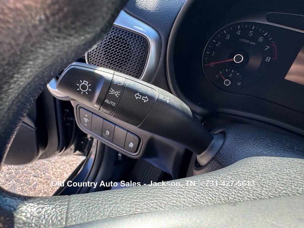 2021 Kia Soul LX - Photo 31