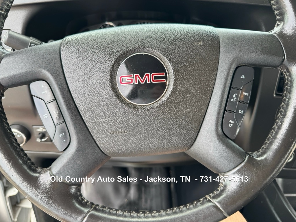2020 GMC Savana Cargo Work Van - Photo 25