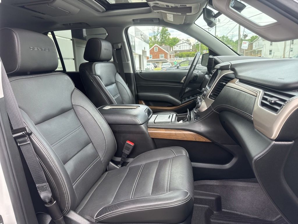 2020 GMC Yukon Denali - Photo 34