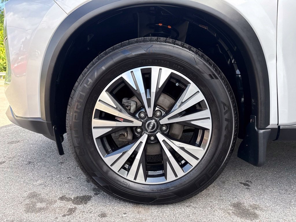 2023 Nissan Rogue SV - Photo 10