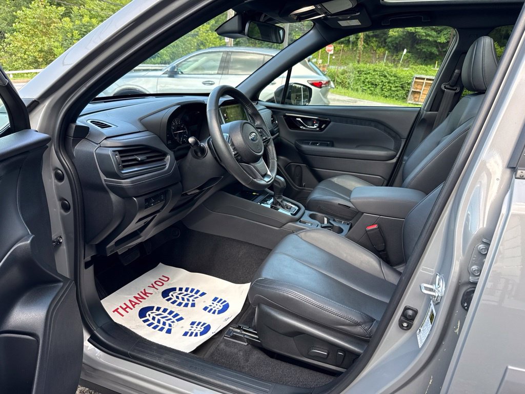 2025 Subaru Forester Limited - Photo 19