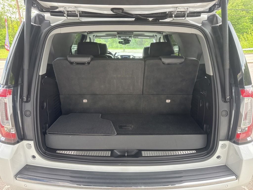 2020 GMC Yukon Denali - Photo 30
