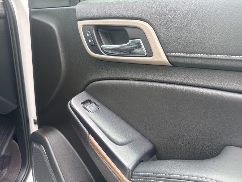 2020 GMC Yukon Denali - Photo 36