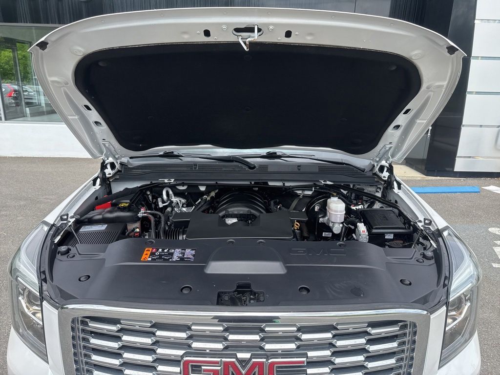 2020 GMC Yukon Denali - Photo 37