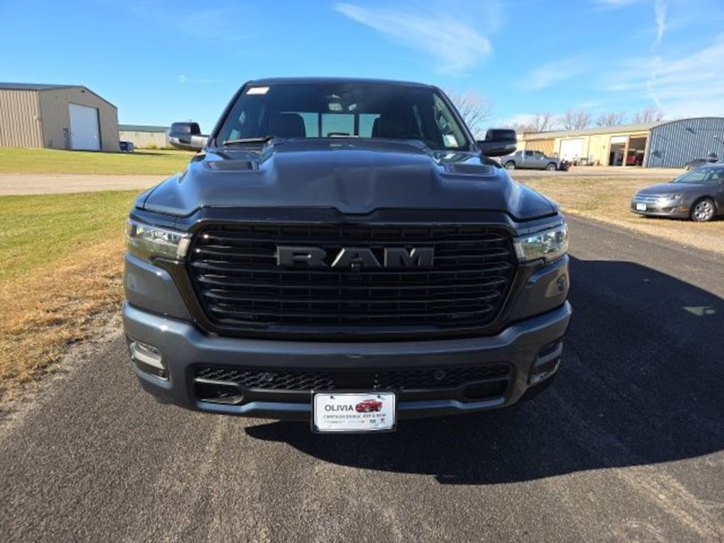 New 2026 Ram 1500 LARAMIE CREW CAB 4X4 5'7 BOX Pickup
