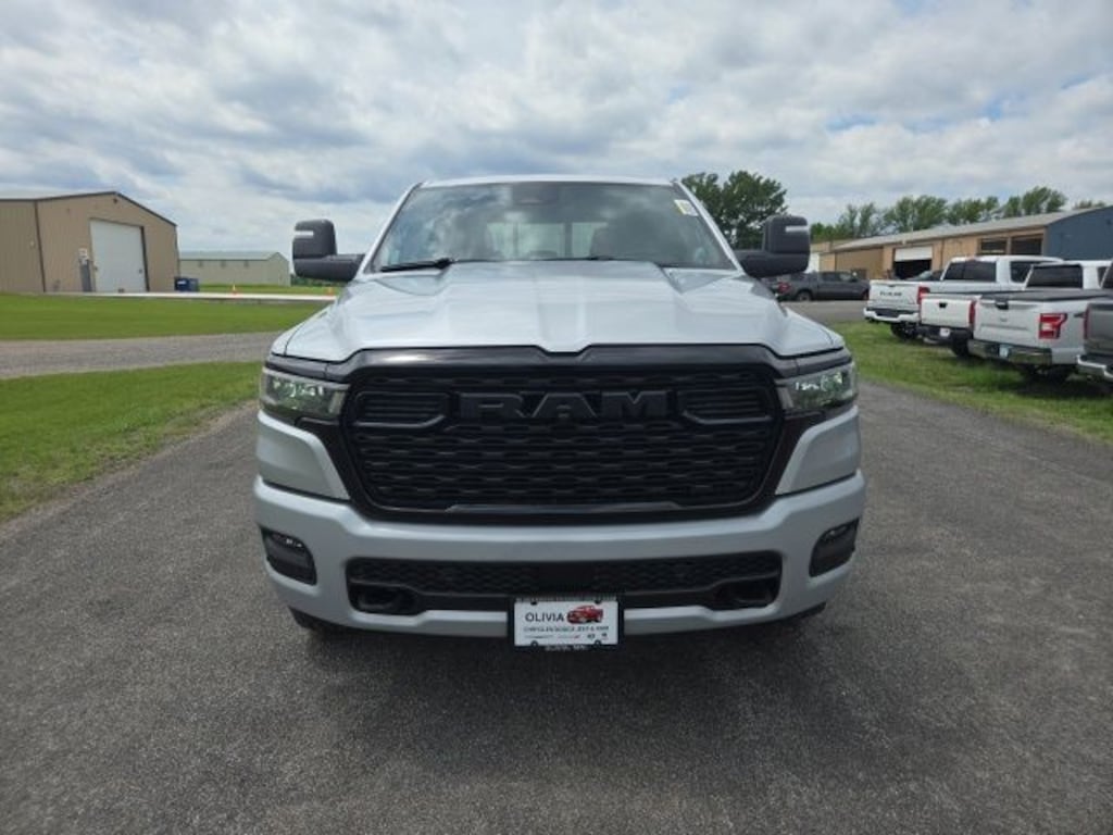 New 2026 Ram 1500 BIG HORN CREW CAB 4X4 5'7 BOX Pickup