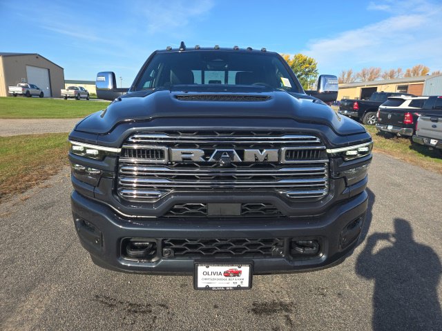 New 2027 Ram 3500 LARAMIE CREW CAB 4X4 6'4 BOX Pickup