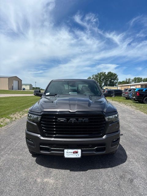 New 2026 Ram 1500 LARAMIE CREW CAB 4X4 5'7 BOX Pickup