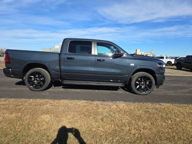 2026 Ram 1500 LARAMIE CREW CAB 4X4 5'7 BOX Pickup
