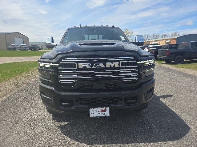 New 2026 Ram 2500 LARAMIE CREW CAB 4X4 8' BOX Pickup
