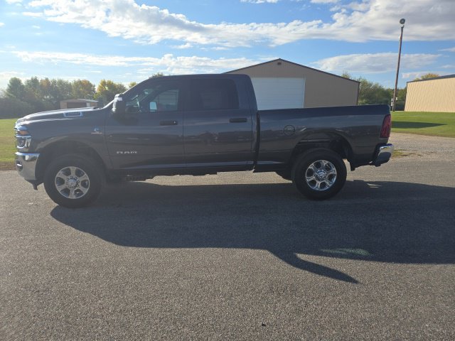 New 2027 Ram 3500 BIG HORN CREW CAB 4X4 6'4 BOX Pickup