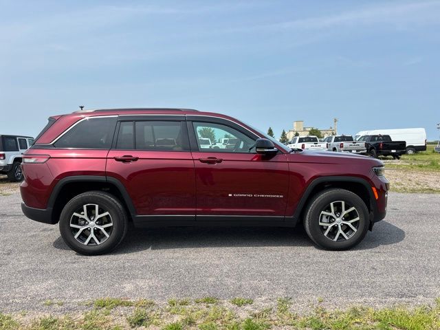 2025 Jeep Grand Cherokee