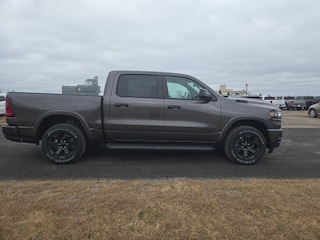 2026 Ram 1500 BIG HORN CREW CAB 4X4 5'7 BOX Pickup