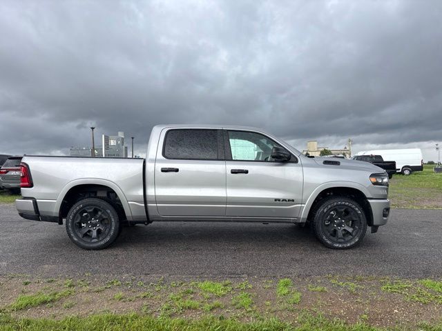 2026 Ram 1500 BIG HORN CREW CAB 4X4 5'7 BOX Pickup