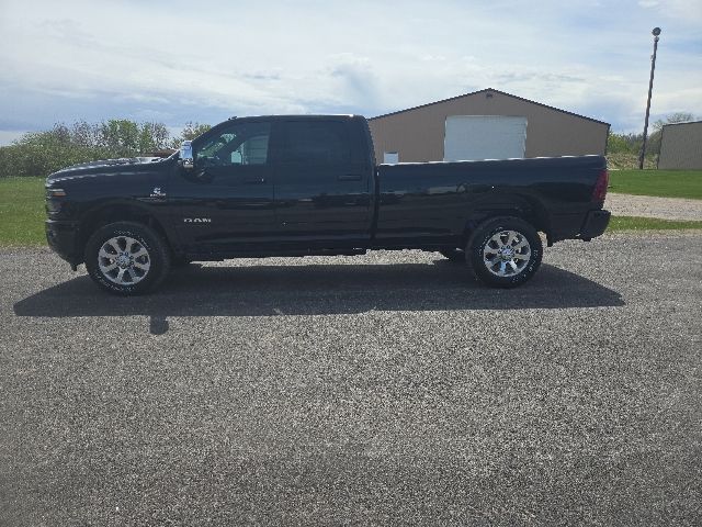 New 2026 Ram 2500 LARAMIE CREW CAB 4X4 8' BOX Pickup