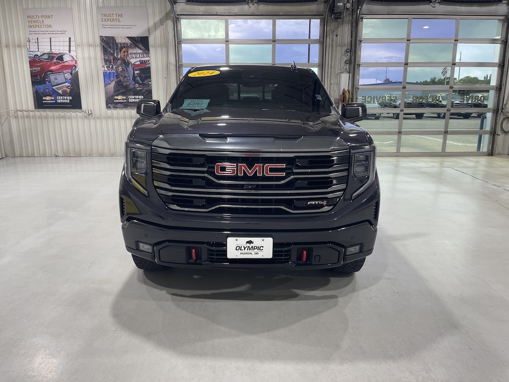 Used 2024 GMC Sierra 1500 AT4 Truck