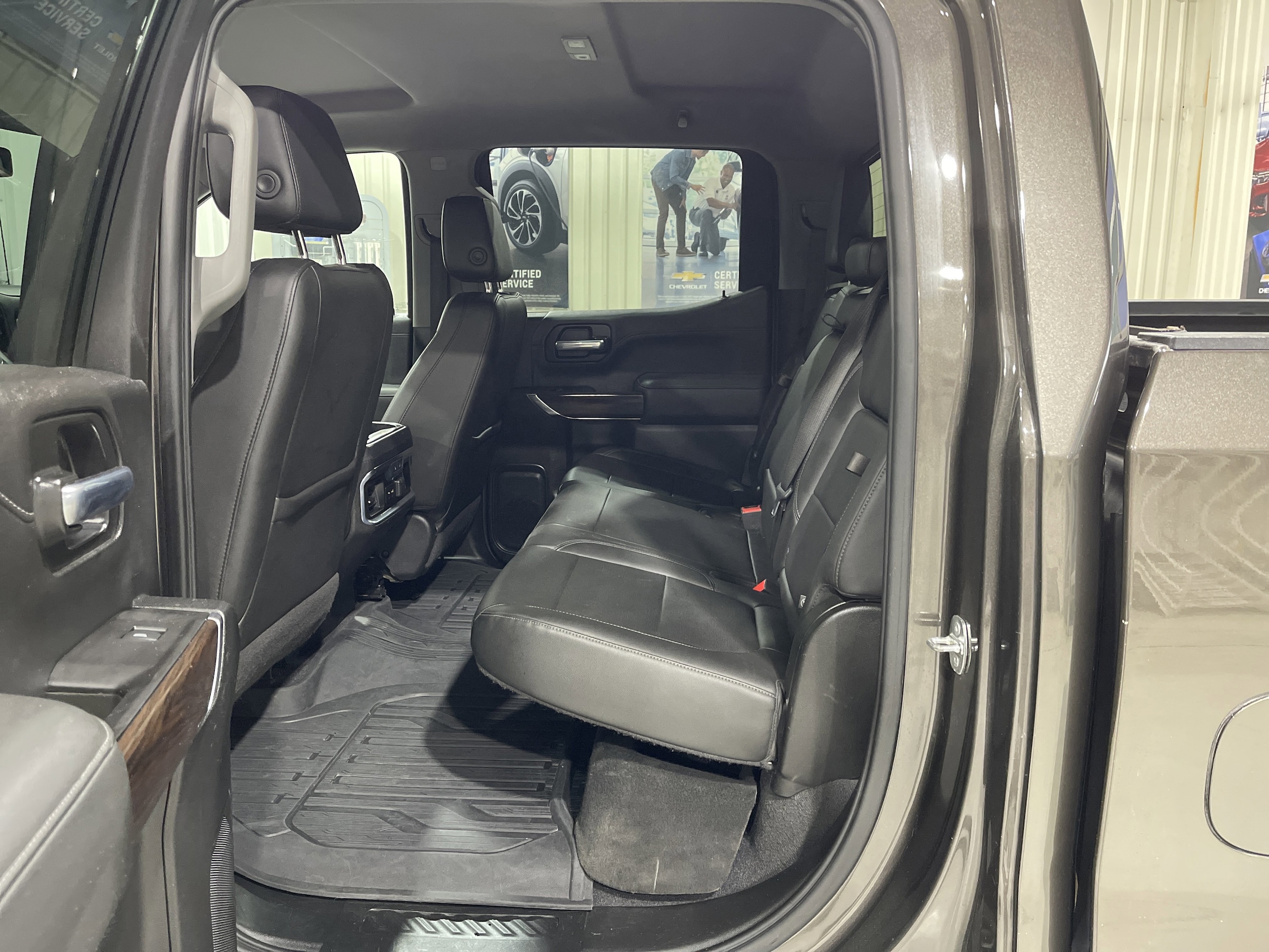 2020 GMC Sierra 1500 SLT - Photo 12