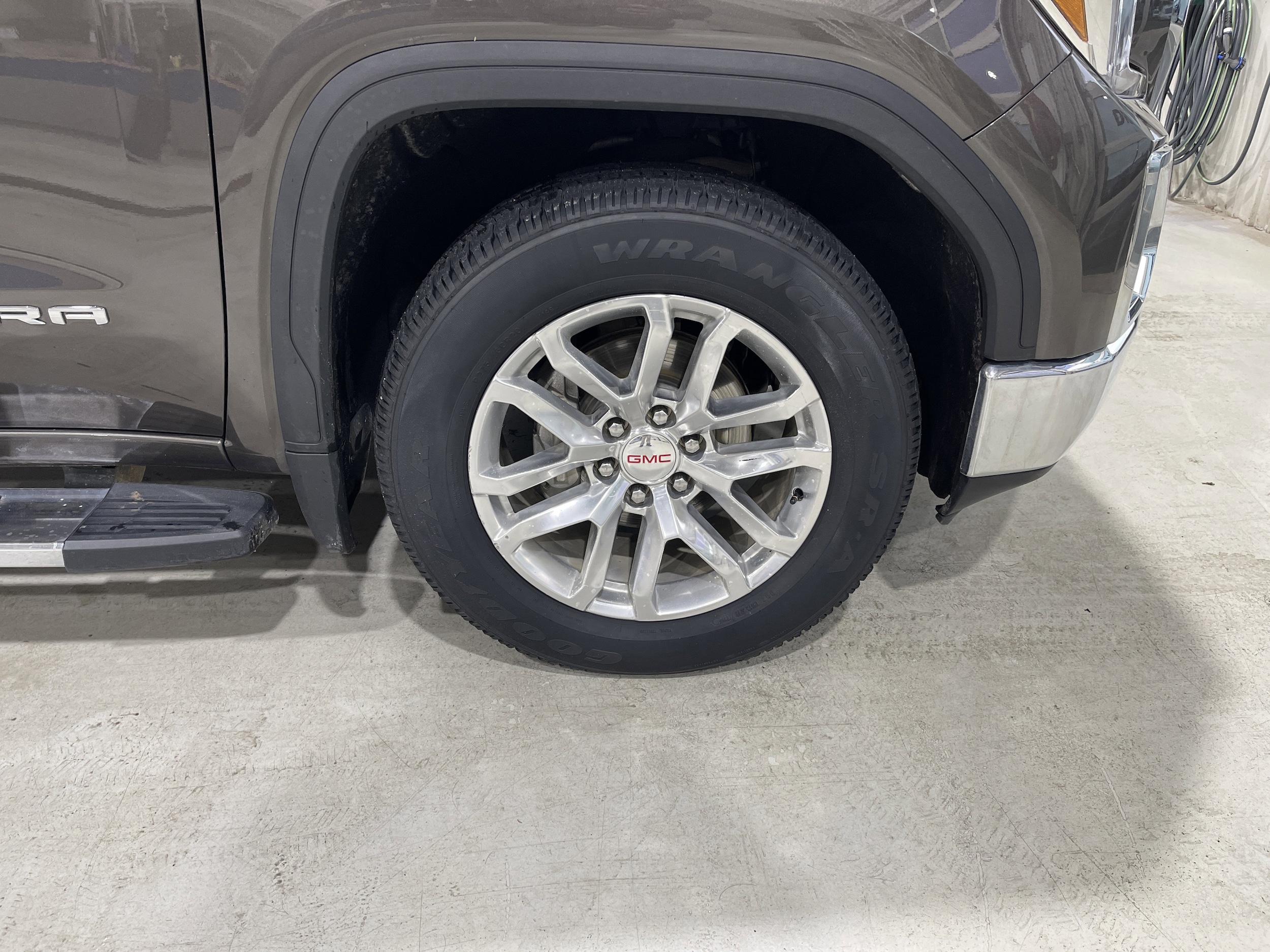2020 GMC Sierra 1500 SLT - Photo 10