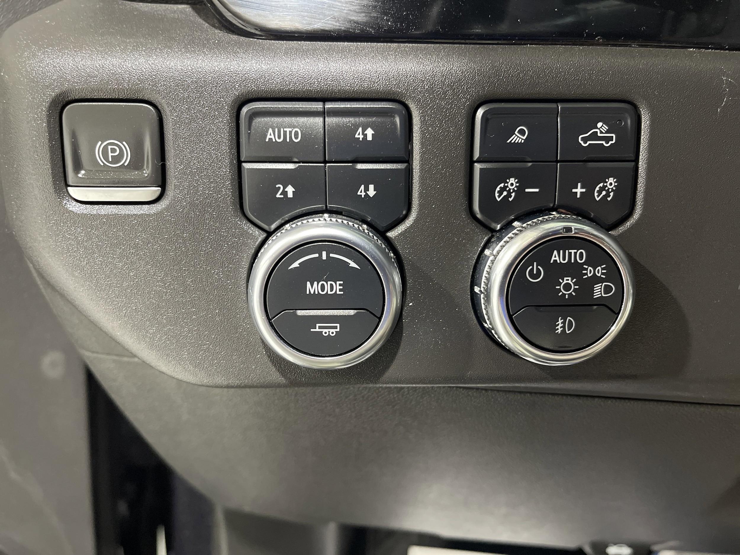 2023 GMC Sierra 1500 SLT - Photo 30