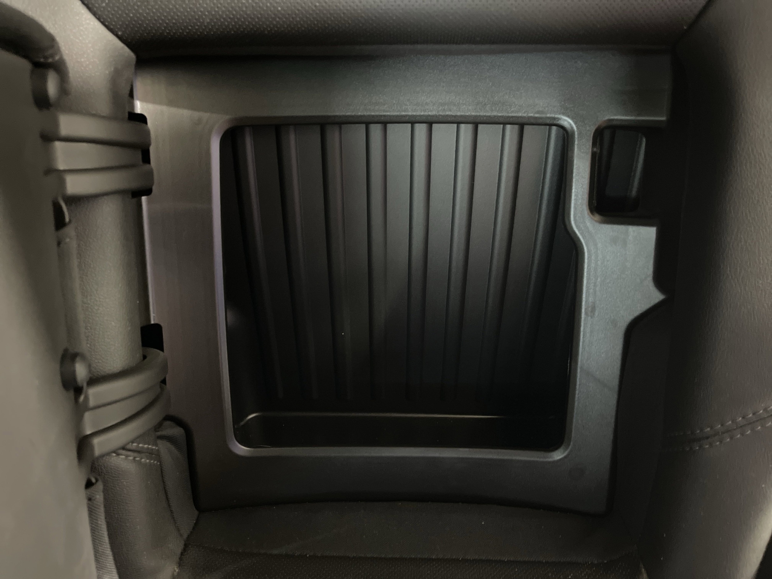2023 GMC Sierra 1500 SLT - Photo 13